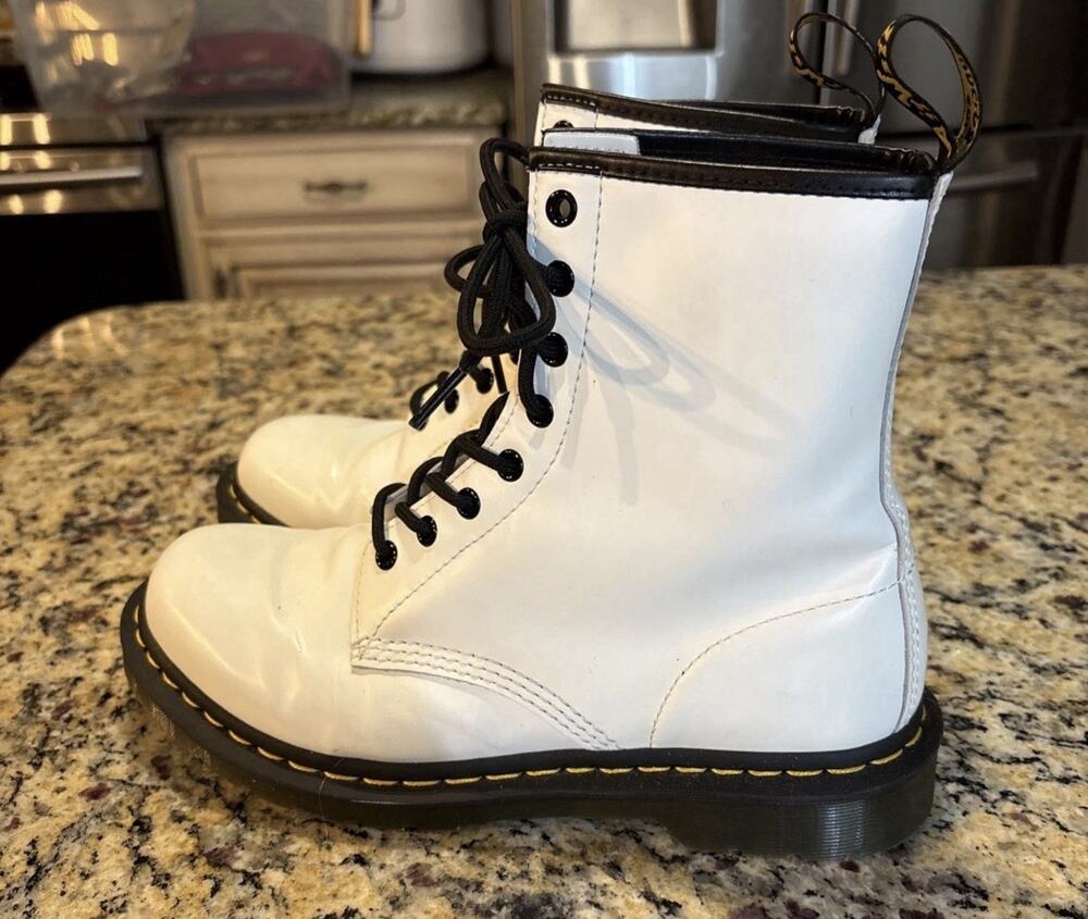 Doc Martens Women's Leather Platform Boots in white. Women’s size 9.